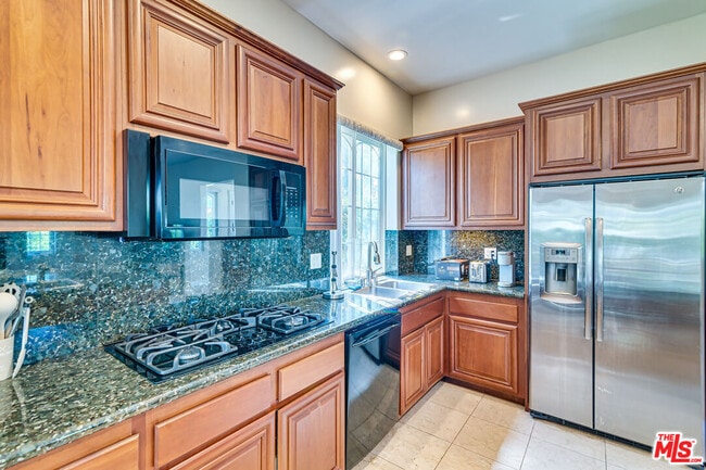 Building Photo - 1008 Harbor Crossing Ln