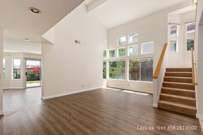 Building Photo - 8418 Calderon Ct