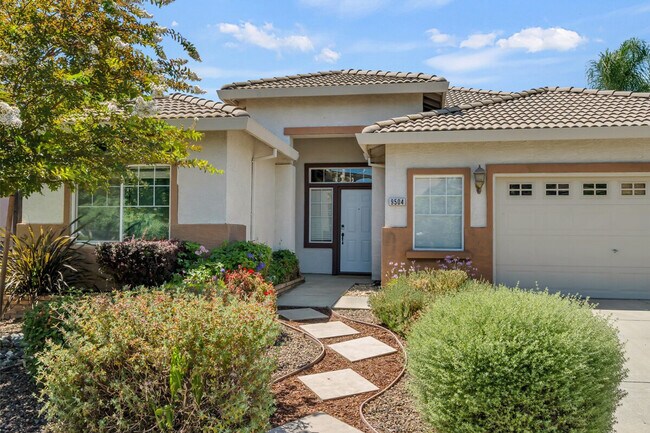 Building Photo - 9363 Willow Pond Cir