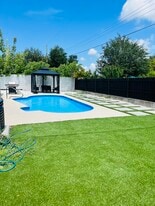 Building Photo - 2913 W Saint Conrad St