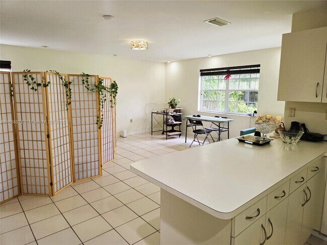 Building Photo - 15591 SW 45th Terrace