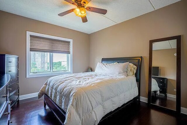 Building Photo - 8727 W Bryn Mawr Ave