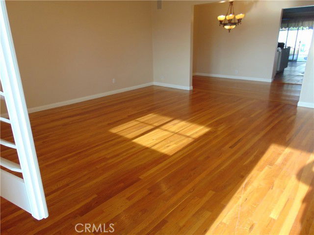 Building Photo - 1401 Kenneth Dr