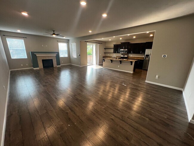 Building Photo - Updated 4 Bedroom Lacey/Hawks Prairie Home for Rent