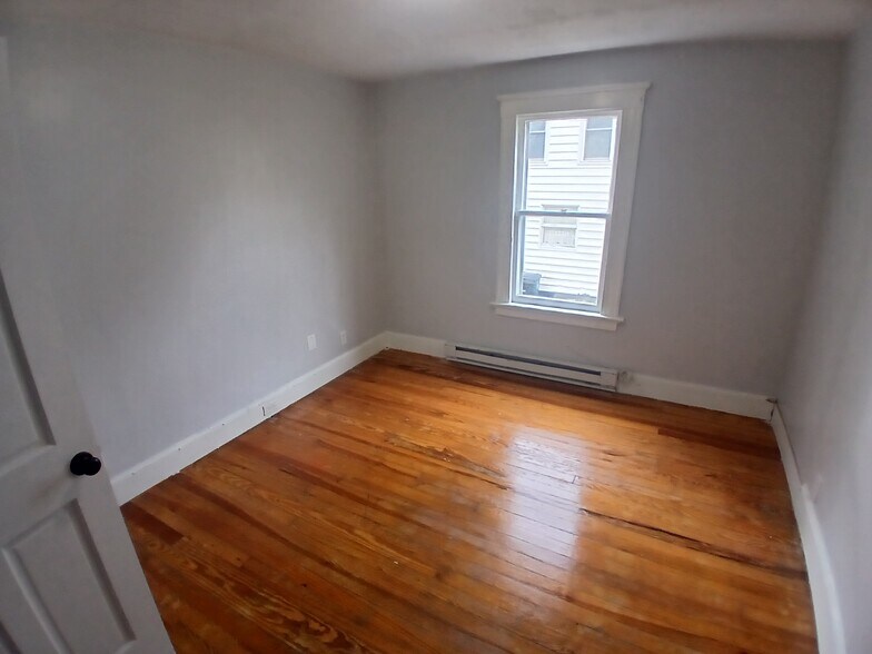 Building Photo - 43 Turner Ave