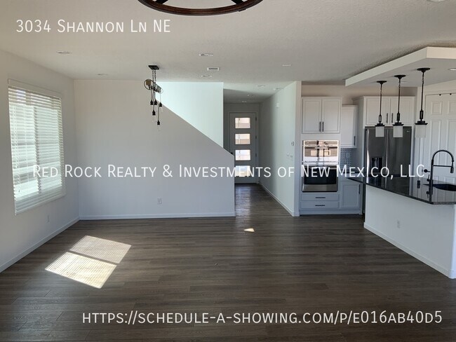 Building Photo - 3034 Shannon Ln NE