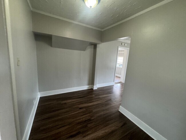 Building Photo - 1895 S Lauderdale St