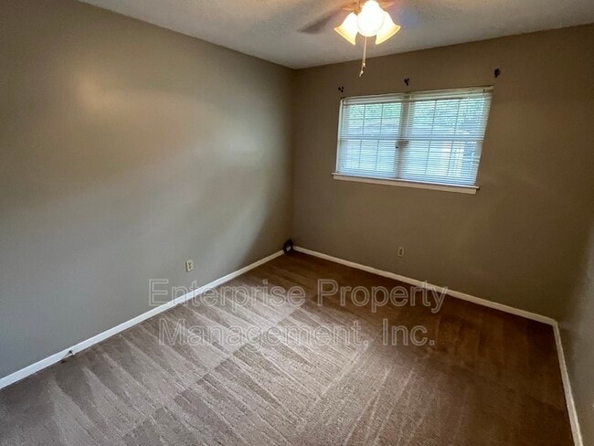 Building Photo - 6324 Woodgreen Dr