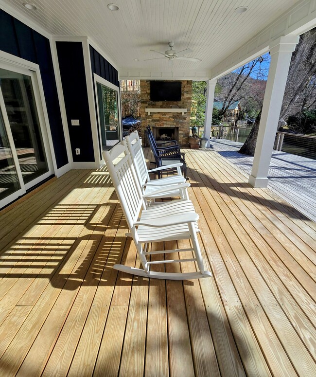 Building Photo - 151 Timpson Cove Rd