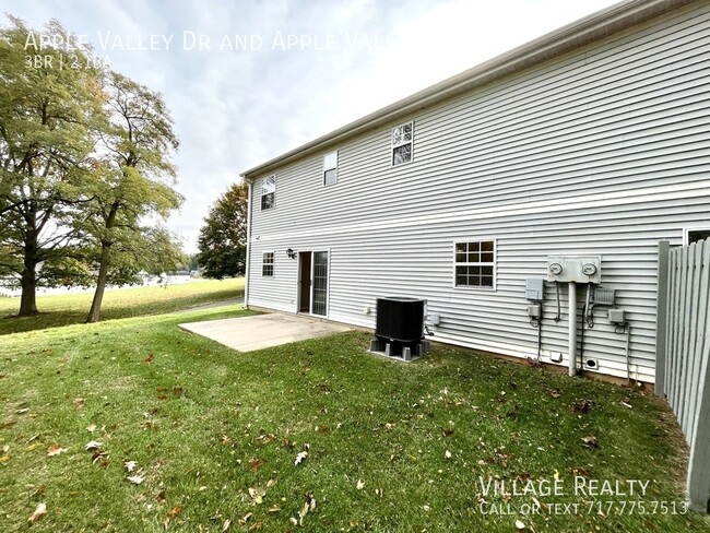 Building Photo - END-unit available now! Extremely spacious...