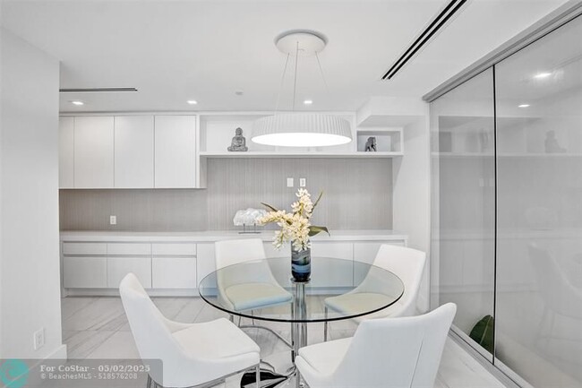 Building Photo - 701 N Fort Lauderdale Beach Blvd
