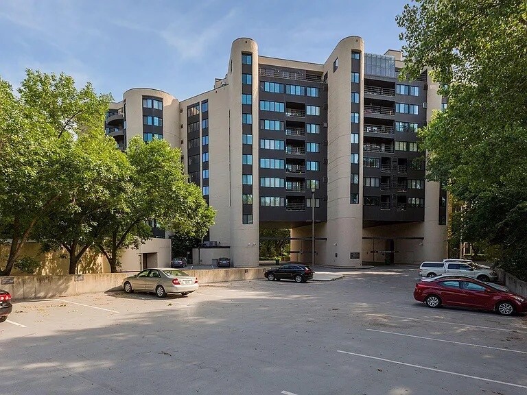 Building Photo - 3151 Dean Ct
