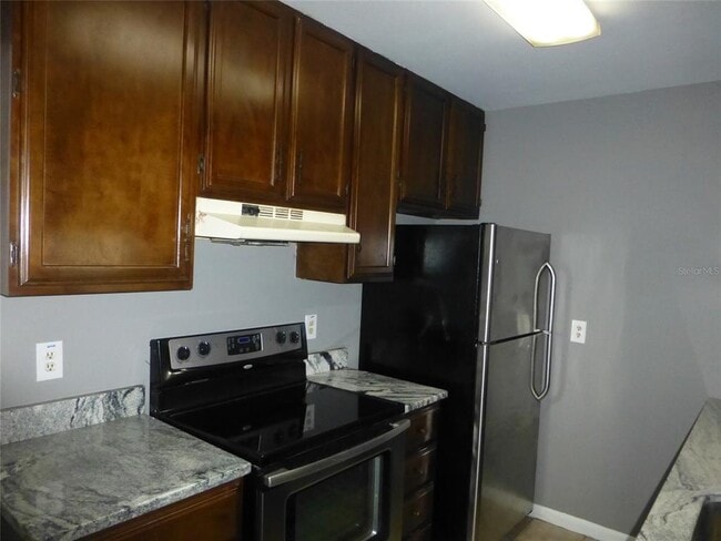 Building Photo - 3203 W Tacon St