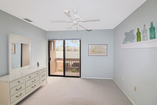 Building Photo - Pine Run Annual Condo for Rent