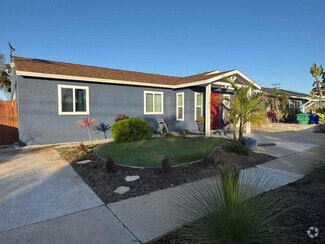 Building Photo - 3345 Moccasin Ave