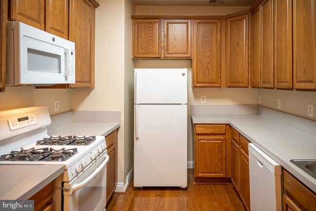 Building Photo - 5115 Grimm Dr