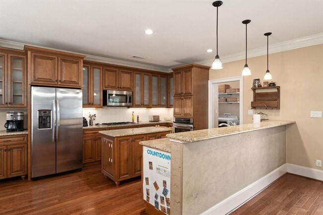 Building Photo - 2963 Settler's Way Dr