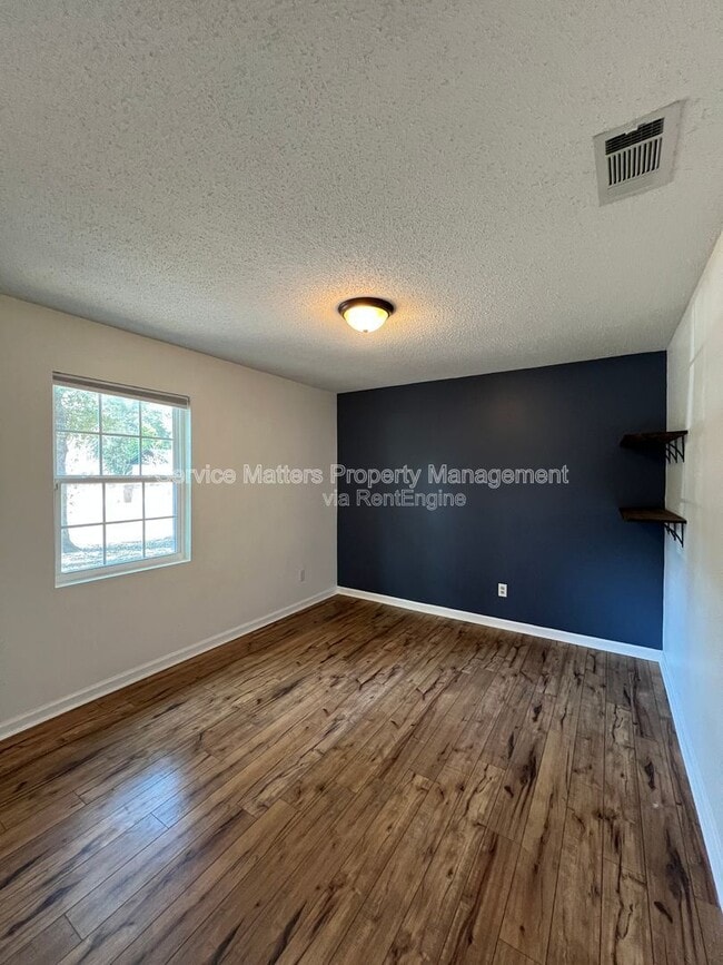 Building Photo - 6933 Javid Rd