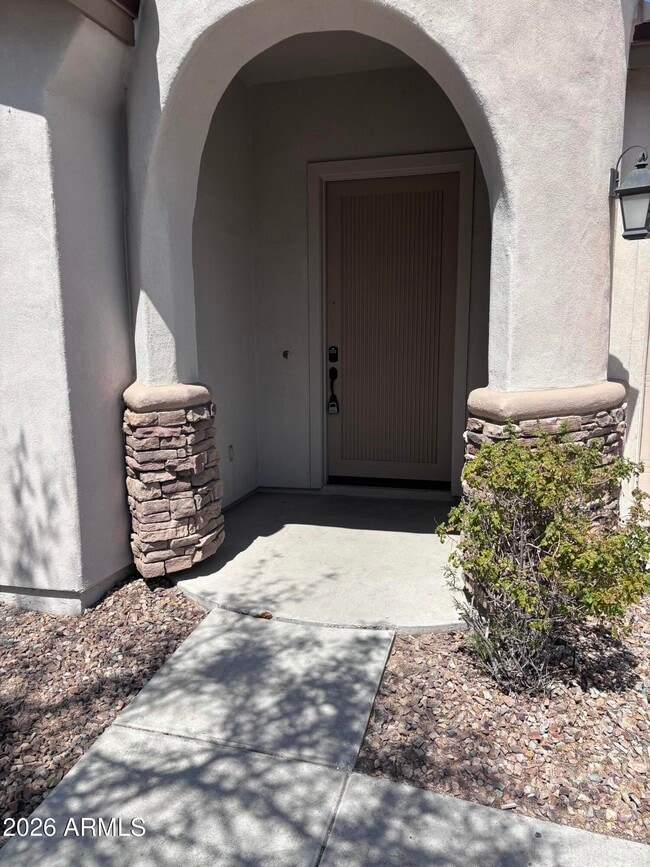Building Photo - 16555 N 99th Pl