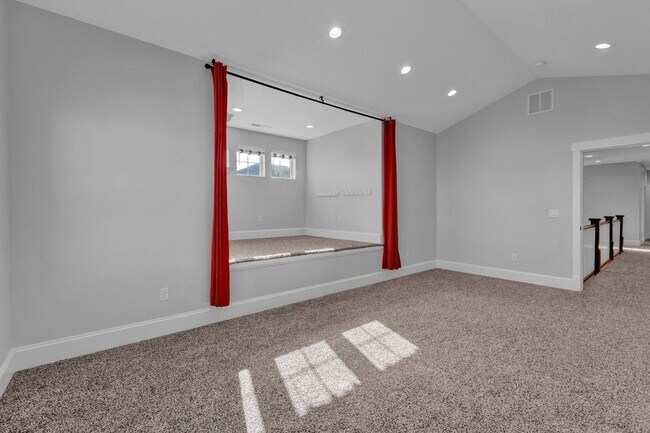 Building Photo - Luxury North Salt Lake Home with Mountain Views, Office & Fully Fenced Yard