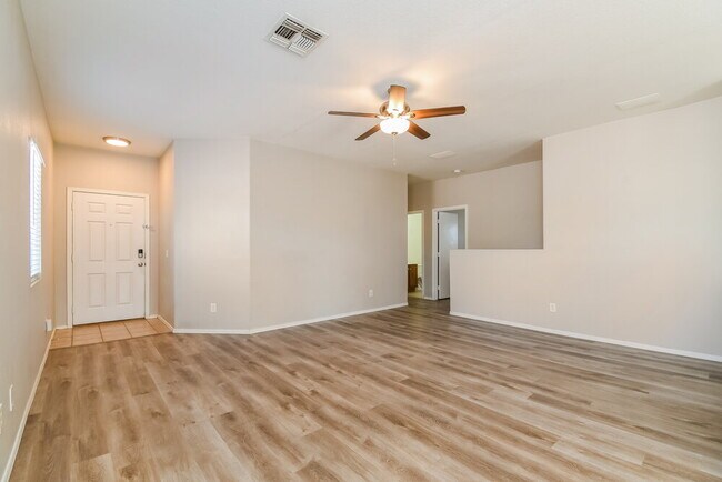 Building Photo - 1163 E Dust Devil Dr