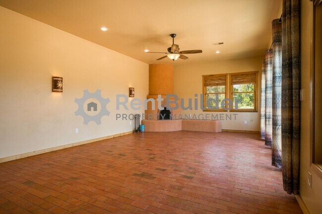 Building Photo - CALL US TODAY AT (505) 808-6467 TO SCHEDUL...