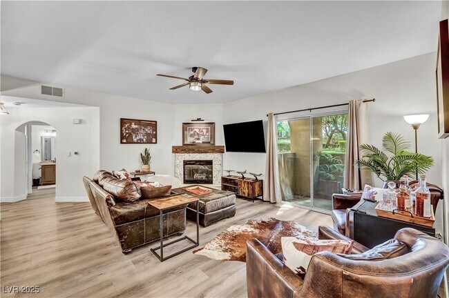 Building Photo - 8733 Red Brook Dr