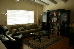 Building Photo - 5339 Newcastle Ave