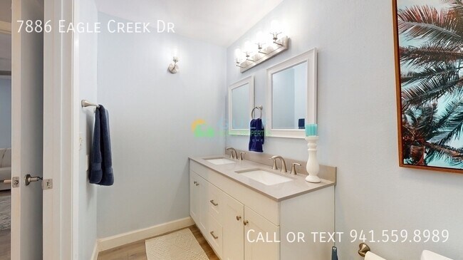 Building Photo - 7886 Eagle Creek Dr