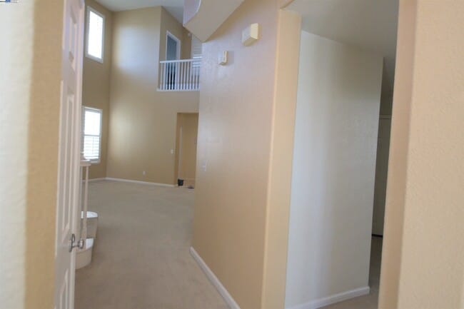 Building Photo - 1612 Marina Way