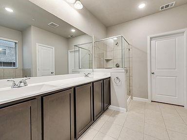 Building Photo - 4207 Briar Rose Way