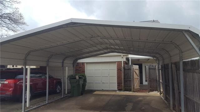 Building Photo - 2312 Forestbrook Dr