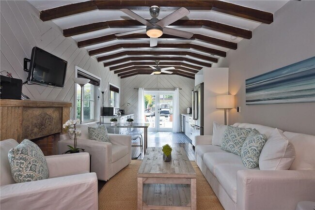 Building Photo - 4 S Gordon Rd