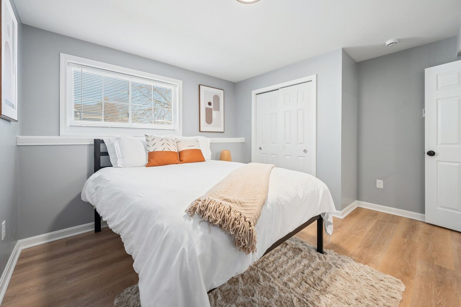 Building Photo - 81 Luna St