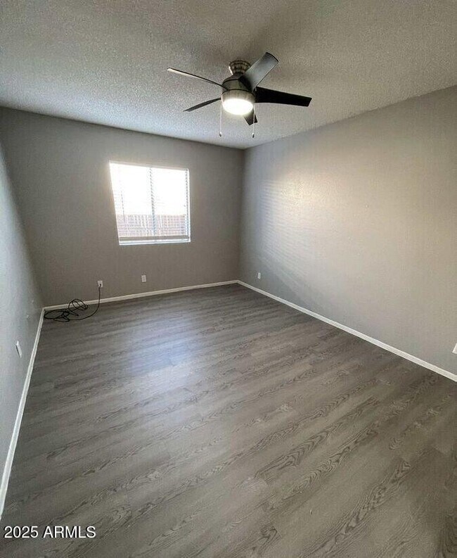 Building Photo - 6531 N 67th Ave