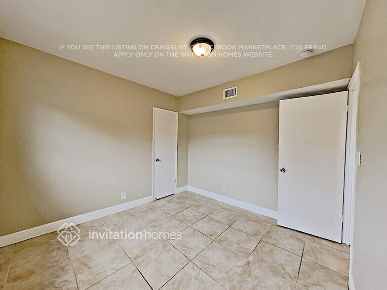 Building Photo - 6550 Coolidge St