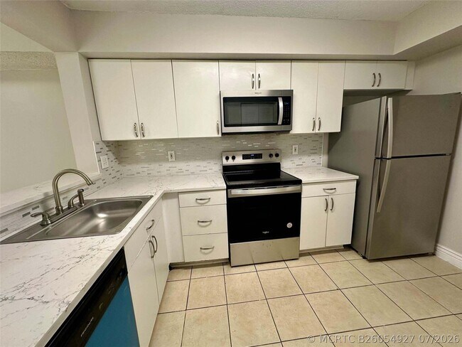 Building Photo - 5701 Riverside Dr