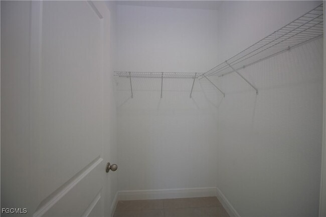 Building Photo - 1260 Milwaukee Blvd