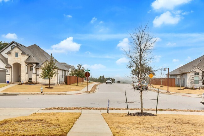 Building Photo - 48 Rancho Trail