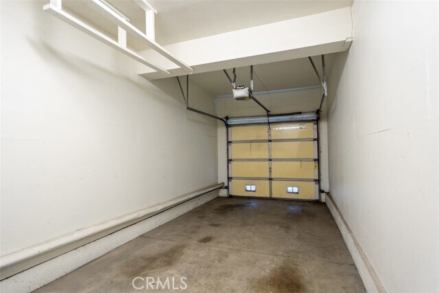 Building Photo - 16510 Stonehaven Ct