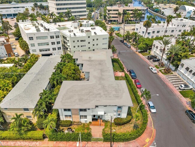 Building Photo - 4010 Meridian Ave