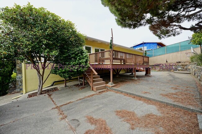 Building Photo - Bright and Inviting 4BR Home Minutes from ...