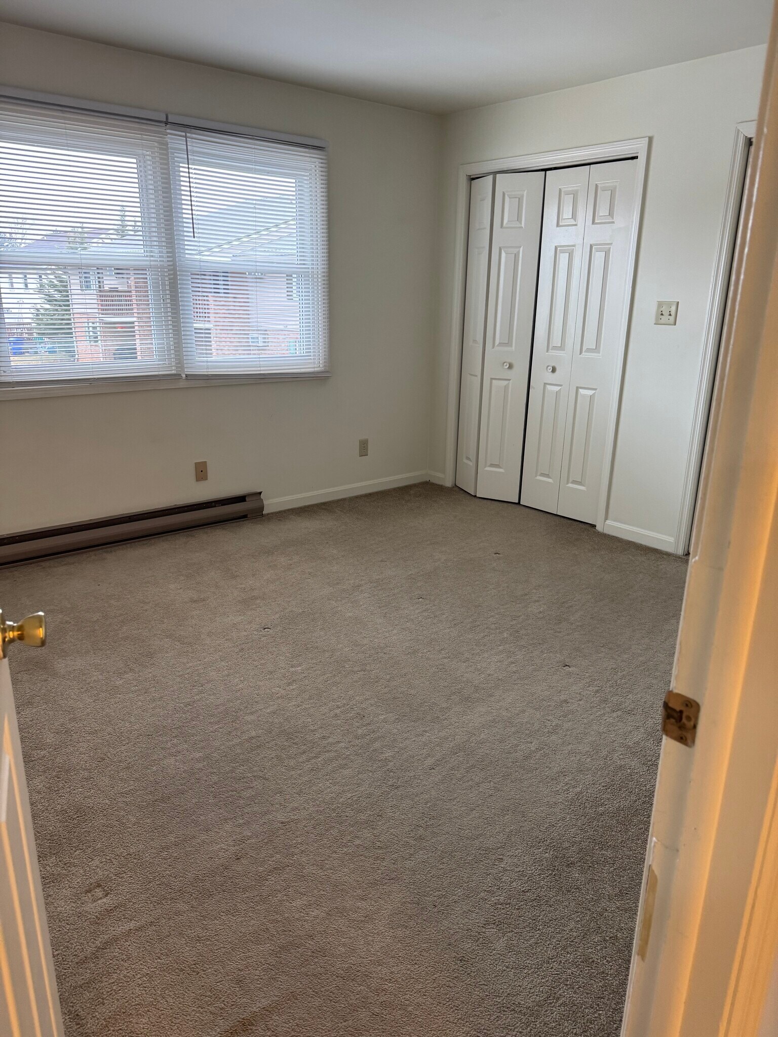 Building Photo - 14765 Sherwood Dr