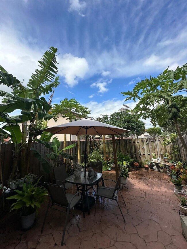 Building Photo - 13713 SW 171st Ln