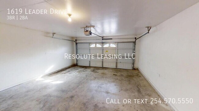 Building Photo - 1619 Leader Dr