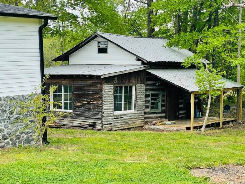 Building Photo - 210 Bride Dr