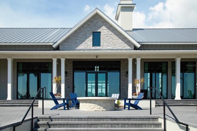 Building Photo - 8113 Sternway Rd