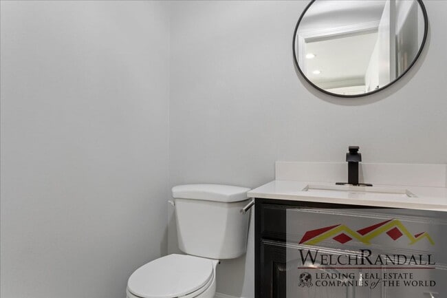 Building Photo - Beautiful Single-Family Home in Kaysville