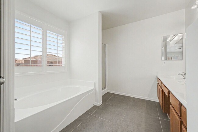Building Photo - 42979 W Wild Horse Trail