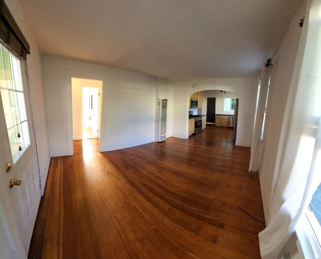 Building Photo - Jeffrey and Foothill Properties